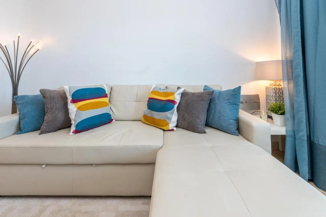 2Br Calanova Grand Golf - Wifi/Ac/Pool Apartment Malaga Spain
