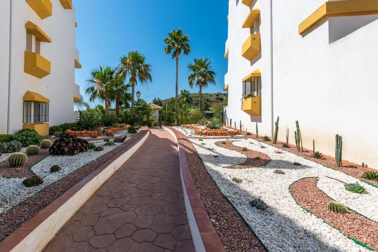 2Br Calanova Grand Golf - Wifi/Ac/Pool Apartment Malaga